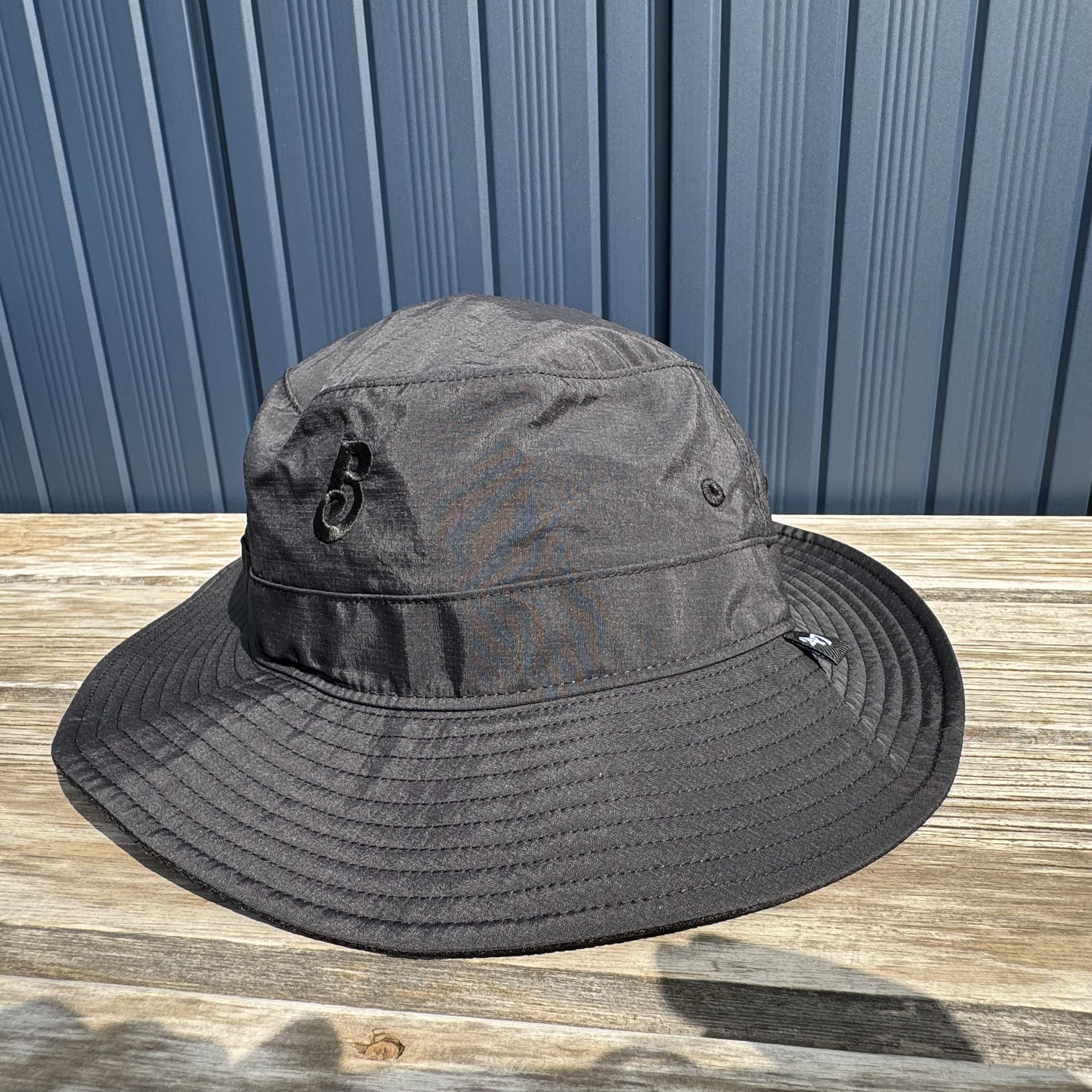 【'47×BlackRamsTokyo】 Bミニロゴ　’47 BUCKET HAT BRRR（BLKxBLK Logo）